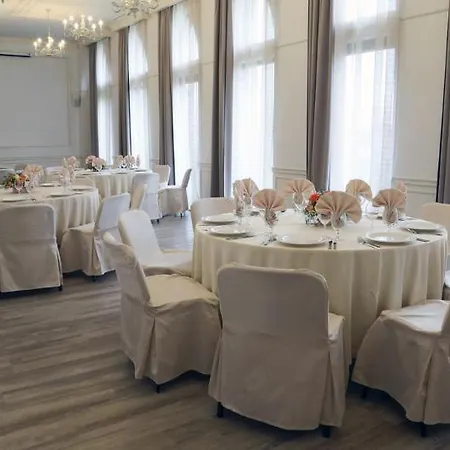 Tsarsko Selo 4*