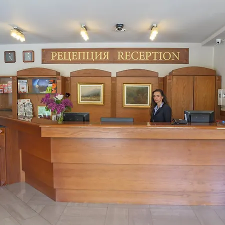 Tsarsko Selo Hotell 4*